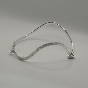 Shoreside Tangles Heart Bangle